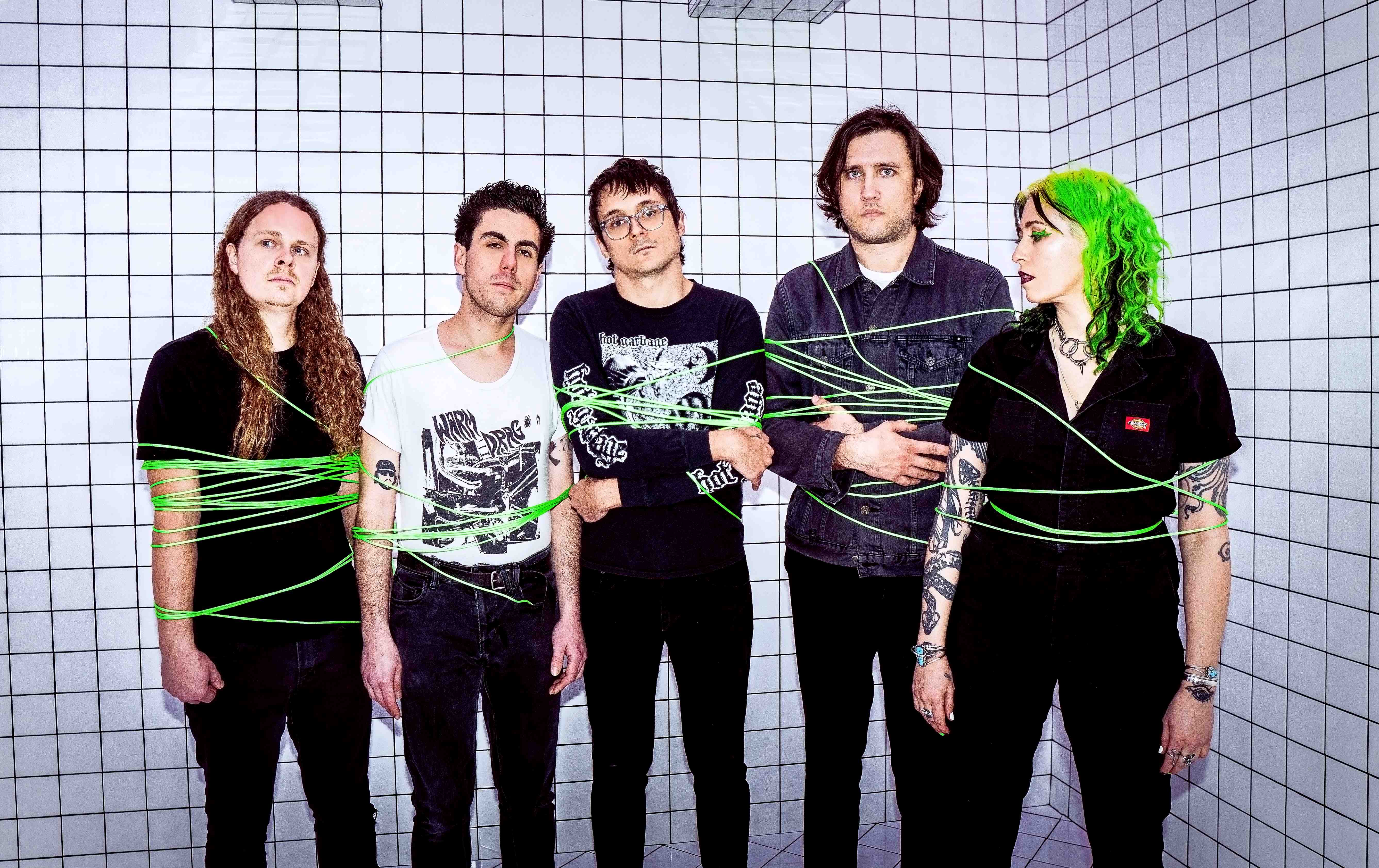 FRANKIE & THE WITCH FINGERS